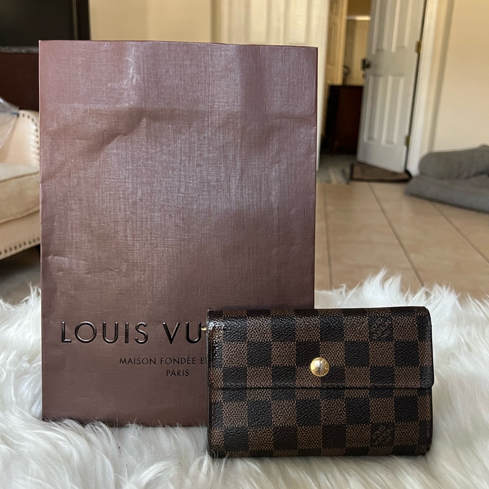 Louis Vuitton Brown Checkered Wallet